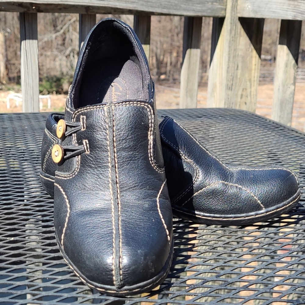 Clarks, Black all leather size 8M